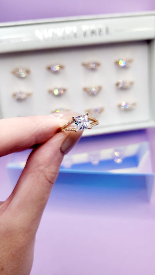 Princess Cut Crystal Ring Gold